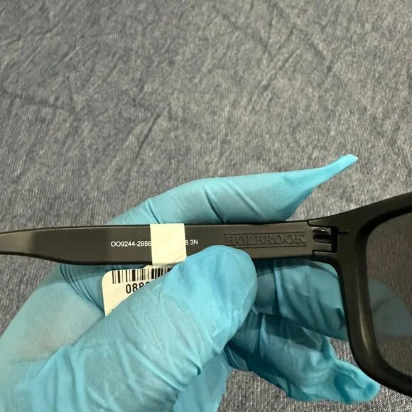 Oakley Holbrook (AF) Matte Black Ink W/Prizm Jade Sunglasses 009244-2956 - Picture 6 of 8